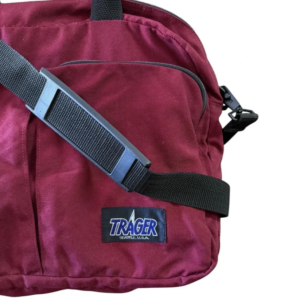 Vintage Trager USA Seattle Shoulder‎ Crossbody Bag Campus Organizer Nylon Maroon